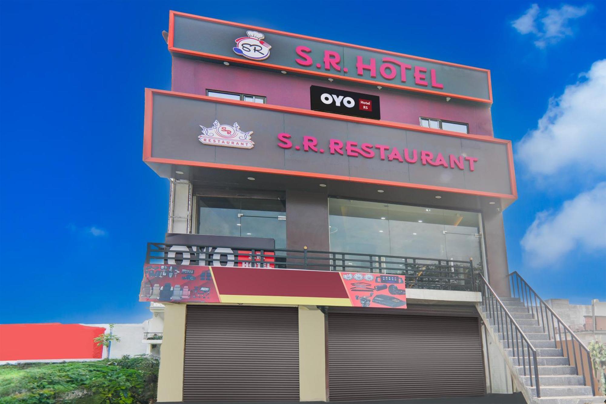 Hotel O Sr Hotel And Restaurant Gorakhpur Exterior photo